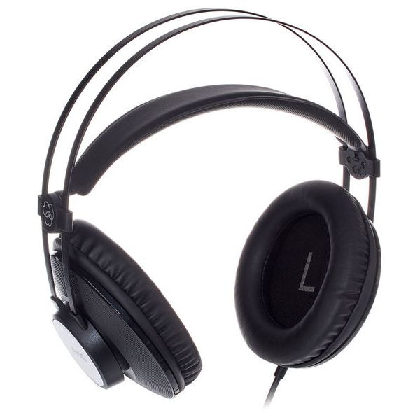 AKG K-72
