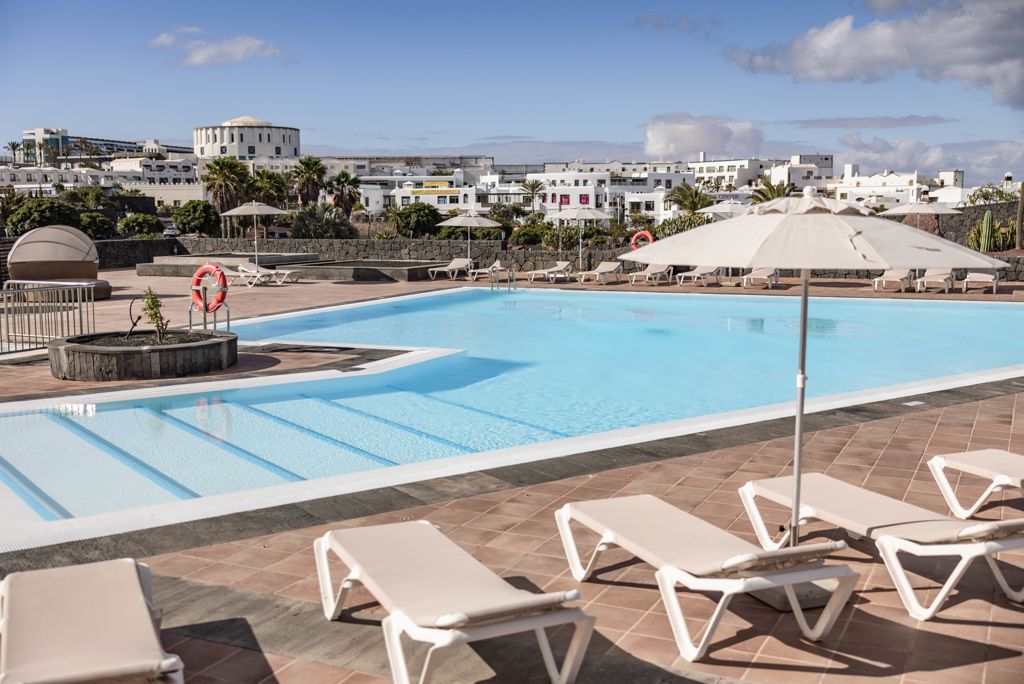 Caybeach Papagayos Logies - Aparthotel
