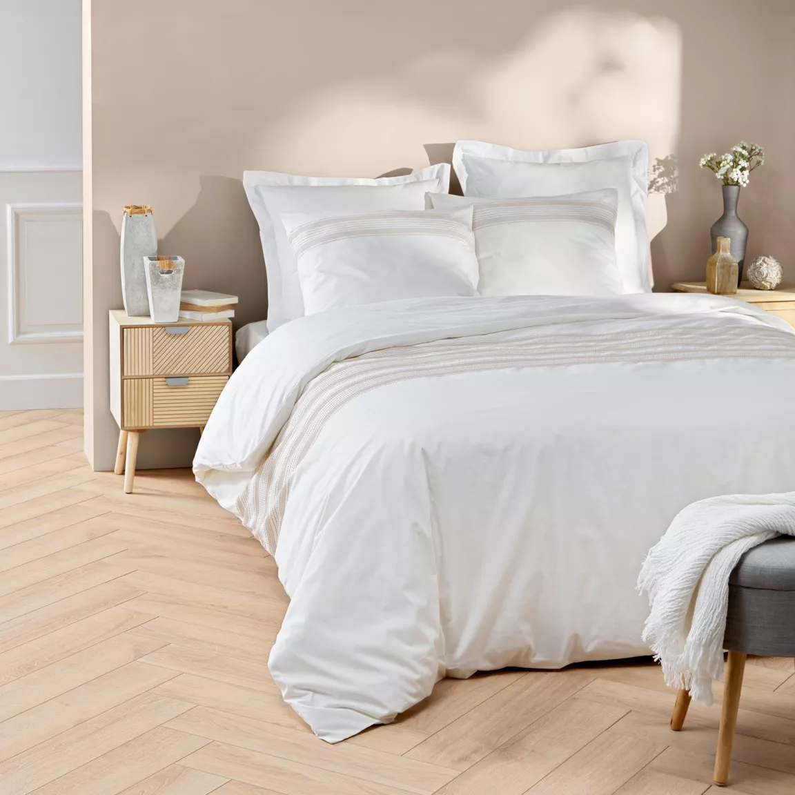 Housse de couette et deux taies coton (260 x 240 cm) Opéra Blanche