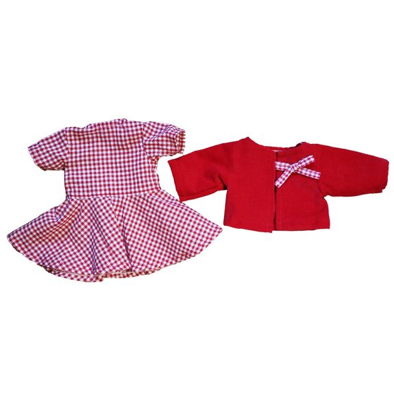Vêtements de poupée
