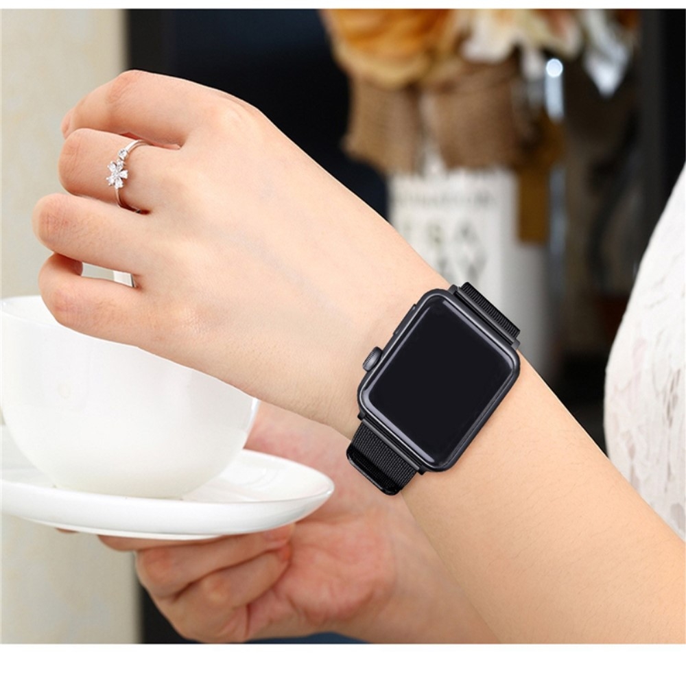 Apple Watch (42/41/40/38 mm) Edelstahl Ersatz Armband Milanaise mit Dornschliesse - Schwarz