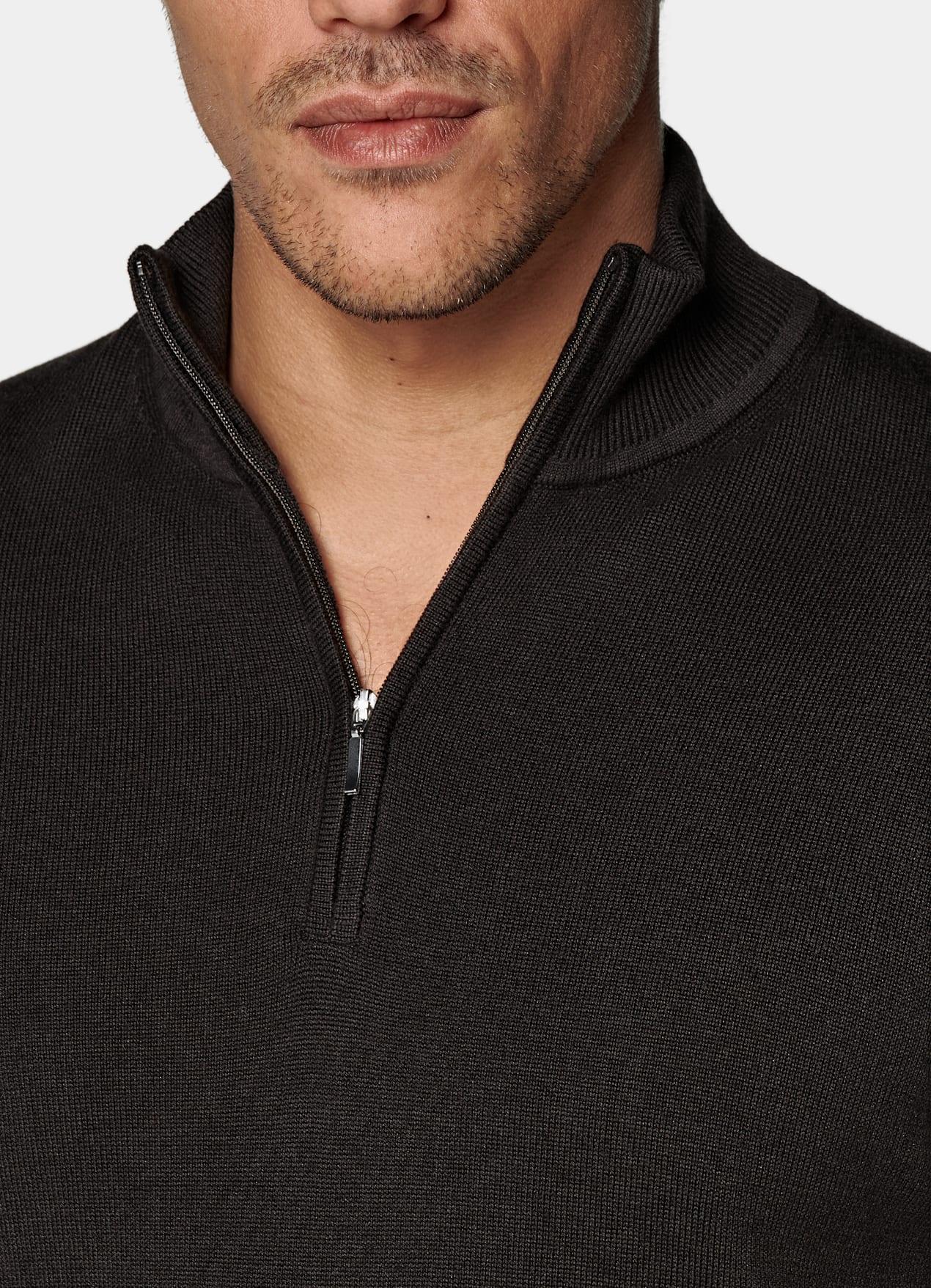 Semi-zippé marron foncé