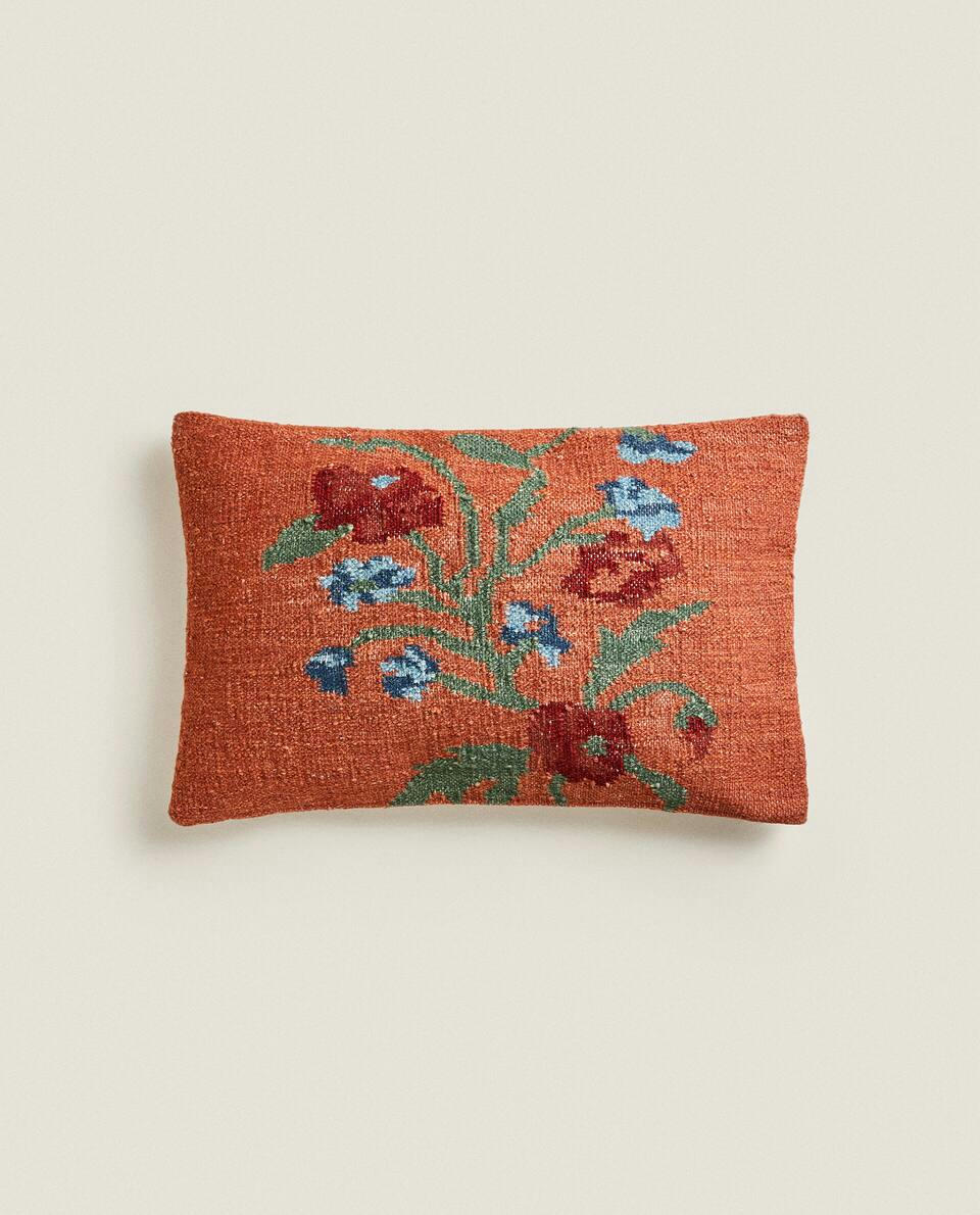 CAPA DE ALMOFADA COM ESTAMPA FLORAL