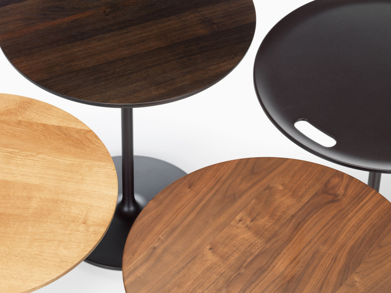 Vitra Occasional Low bijzettafel 55 chocolade kleur gepoedercoat aluminium