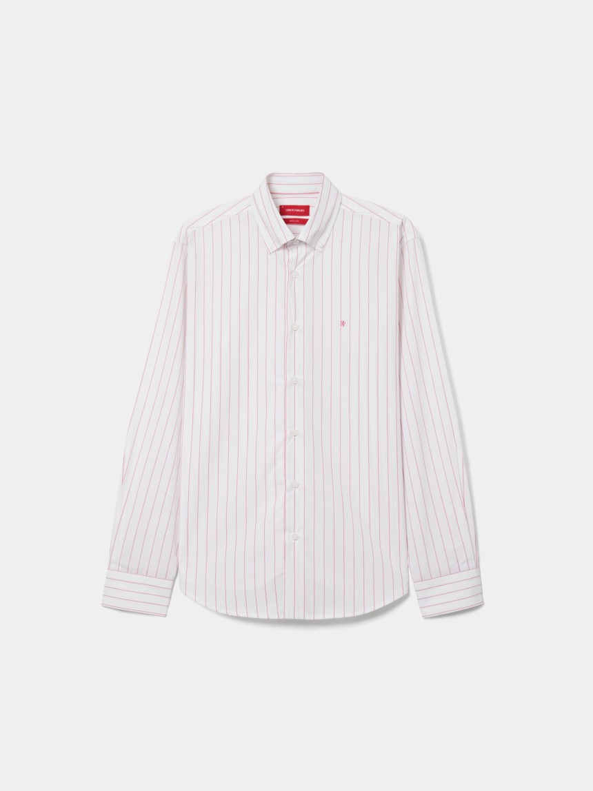 Camisa regular fit em algodão às riscas