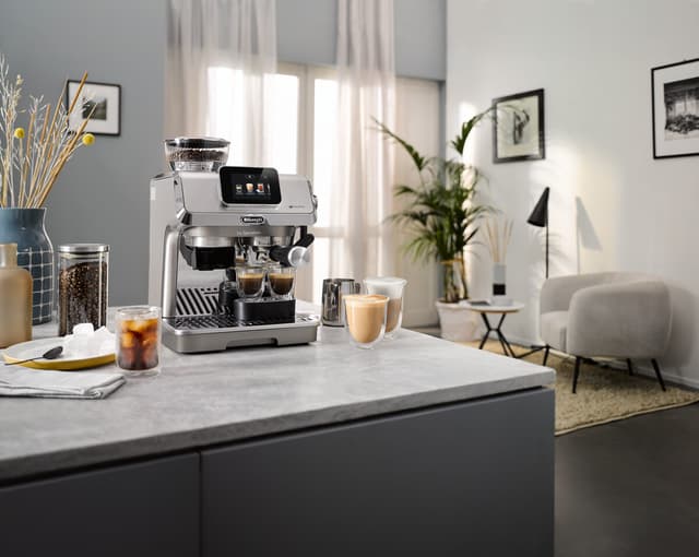 De'Longhi La Specialista espressomaskine EC9455.M (sølv)