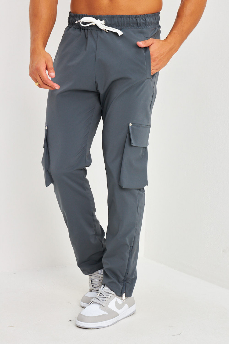 Pantalon de jogging gris anthracite poches cargo et zippé aux chevilles