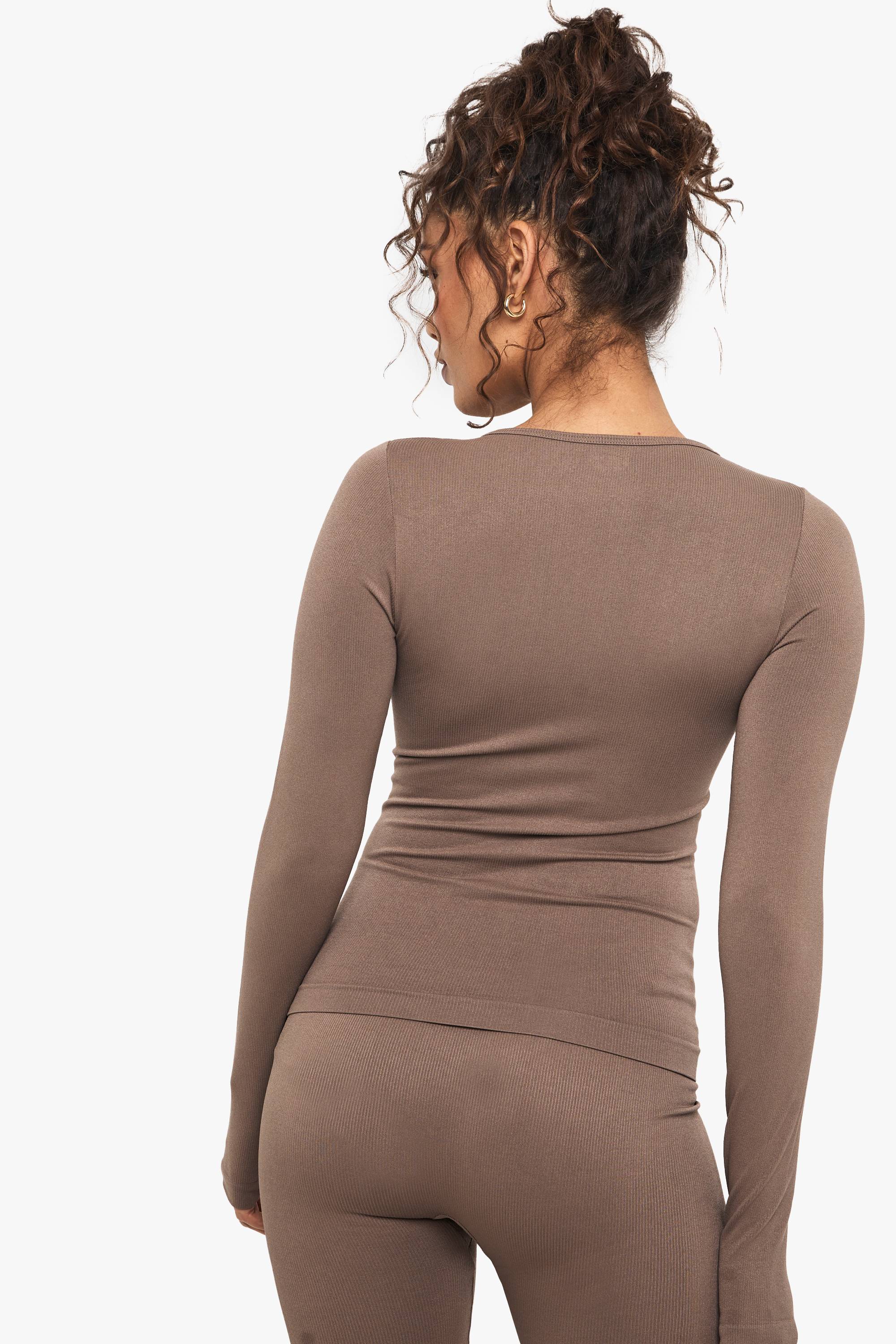 boohoo Boohoo Basics Haut à manches longues en côtes sans couture