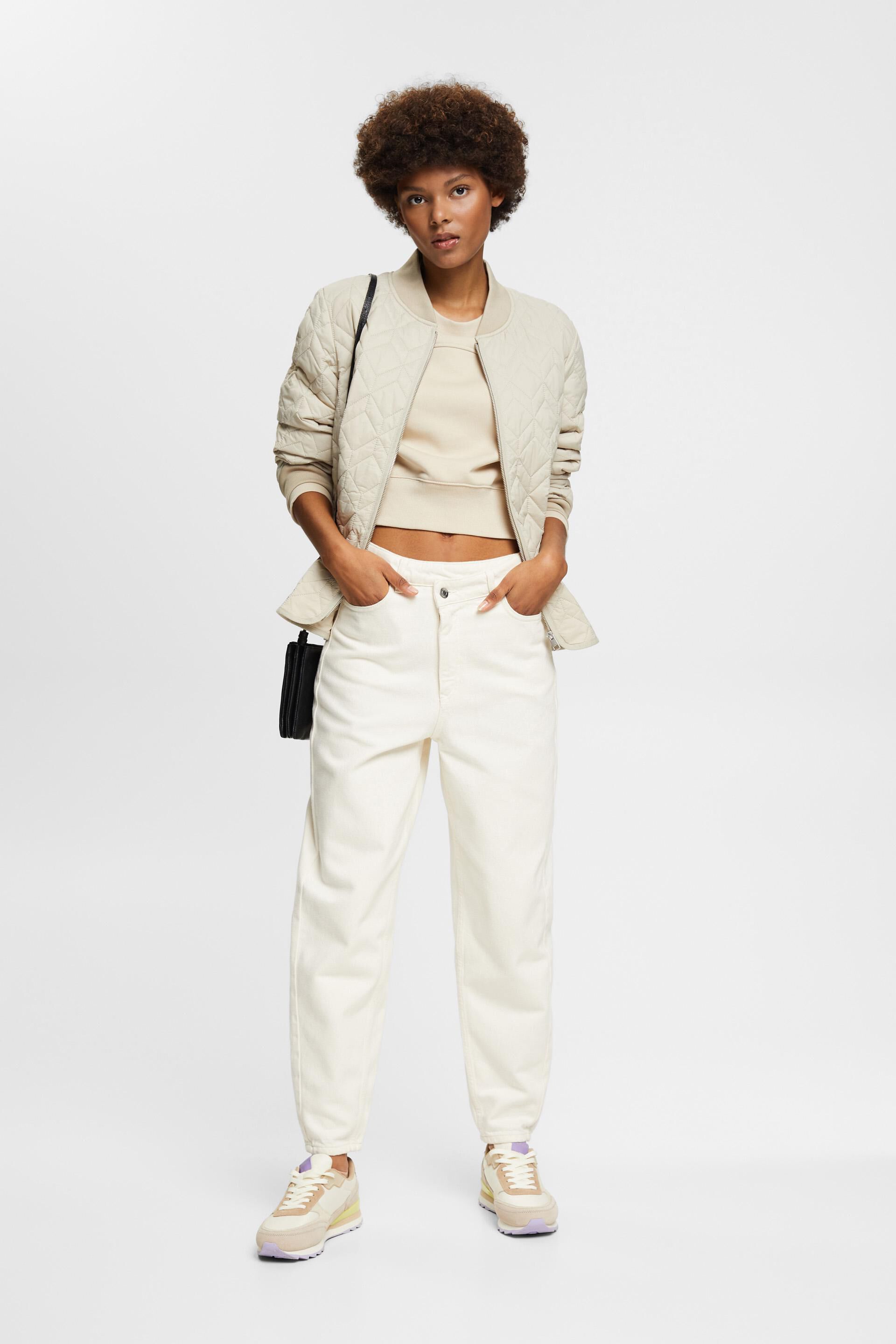 En matière recyclée le sweat-shirt court