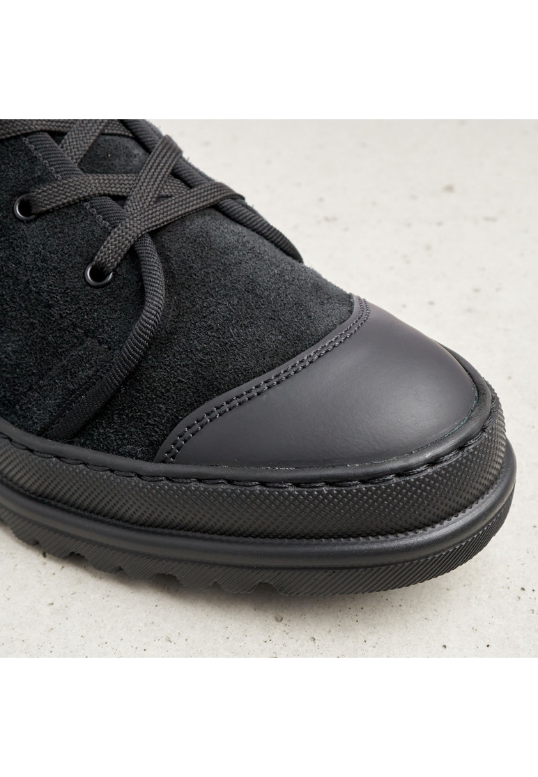 STIEFELETTE Schwarz