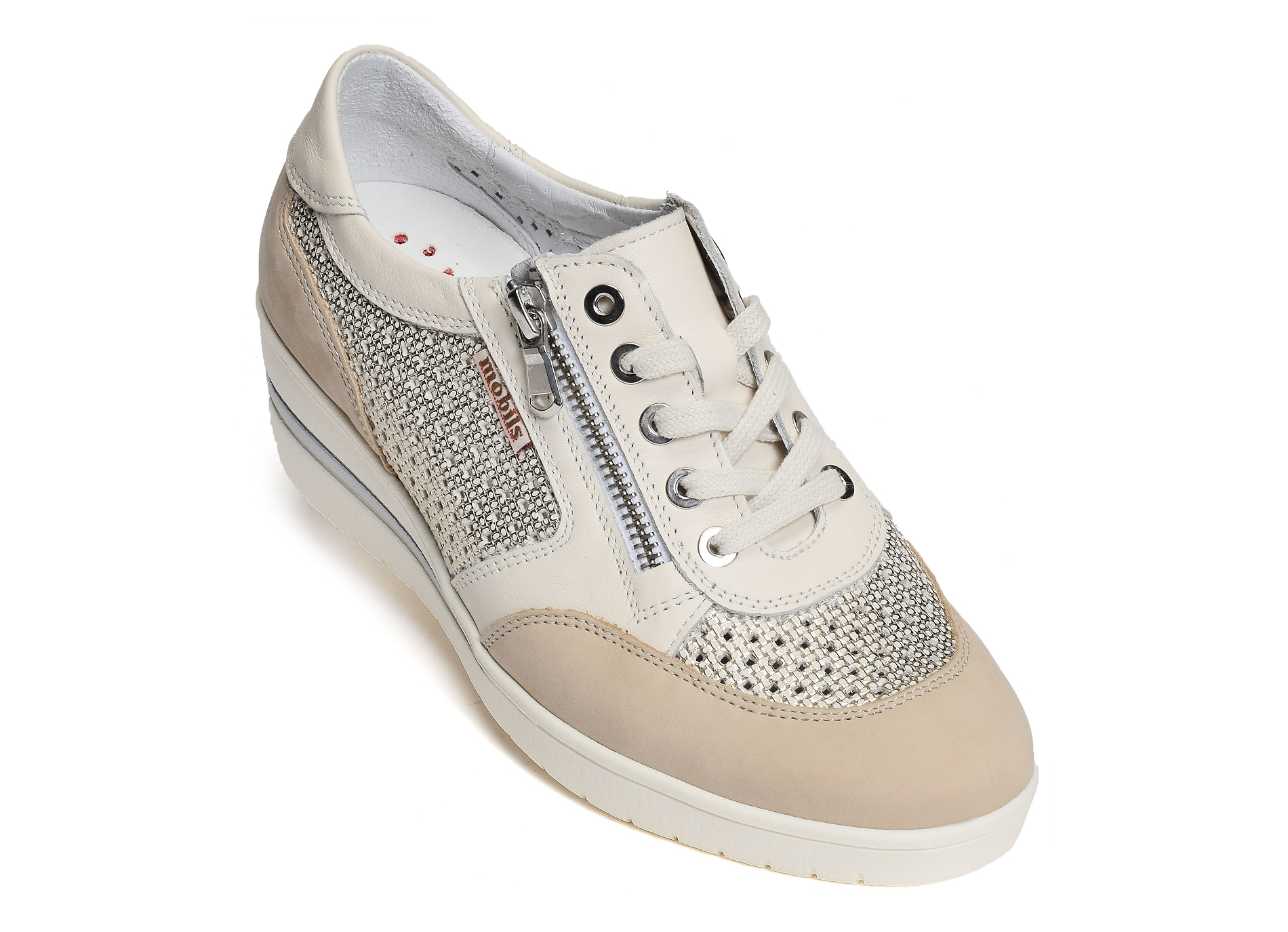 Precilia perf beige