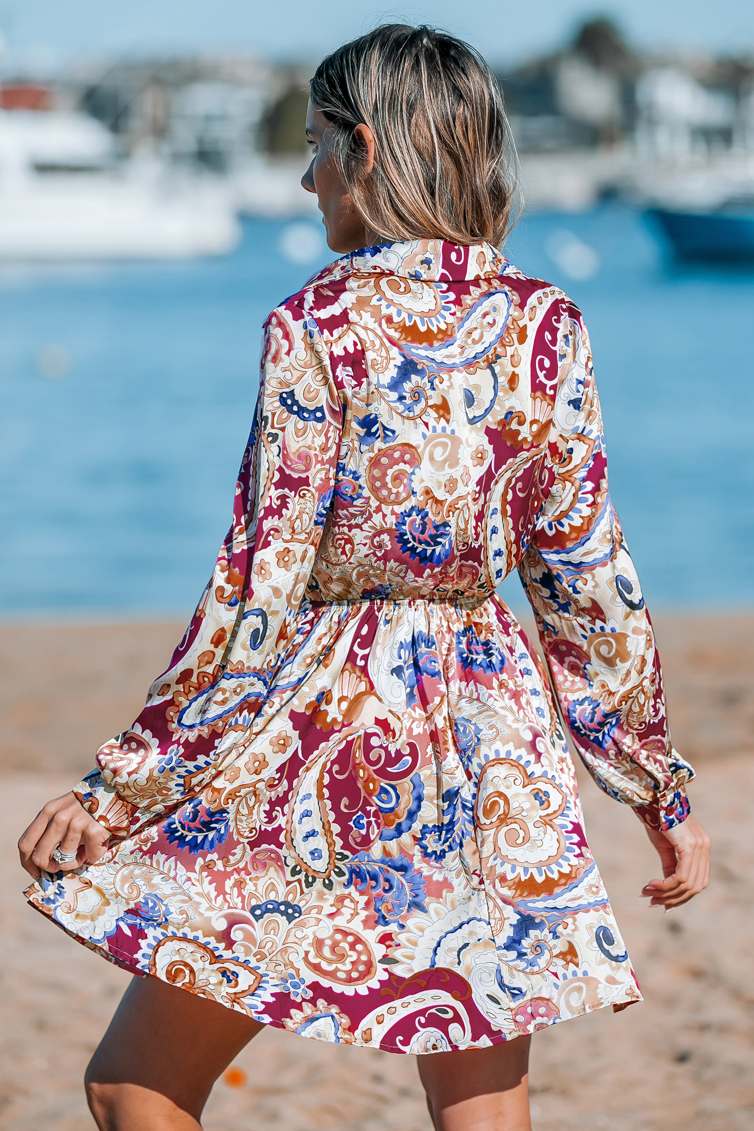 Robe mini paisley en chiffon
