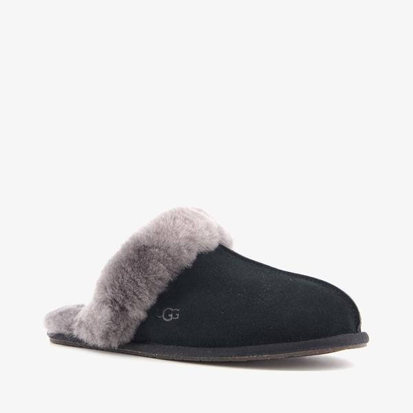 UGG Scuffette II suède dames pantoffels
