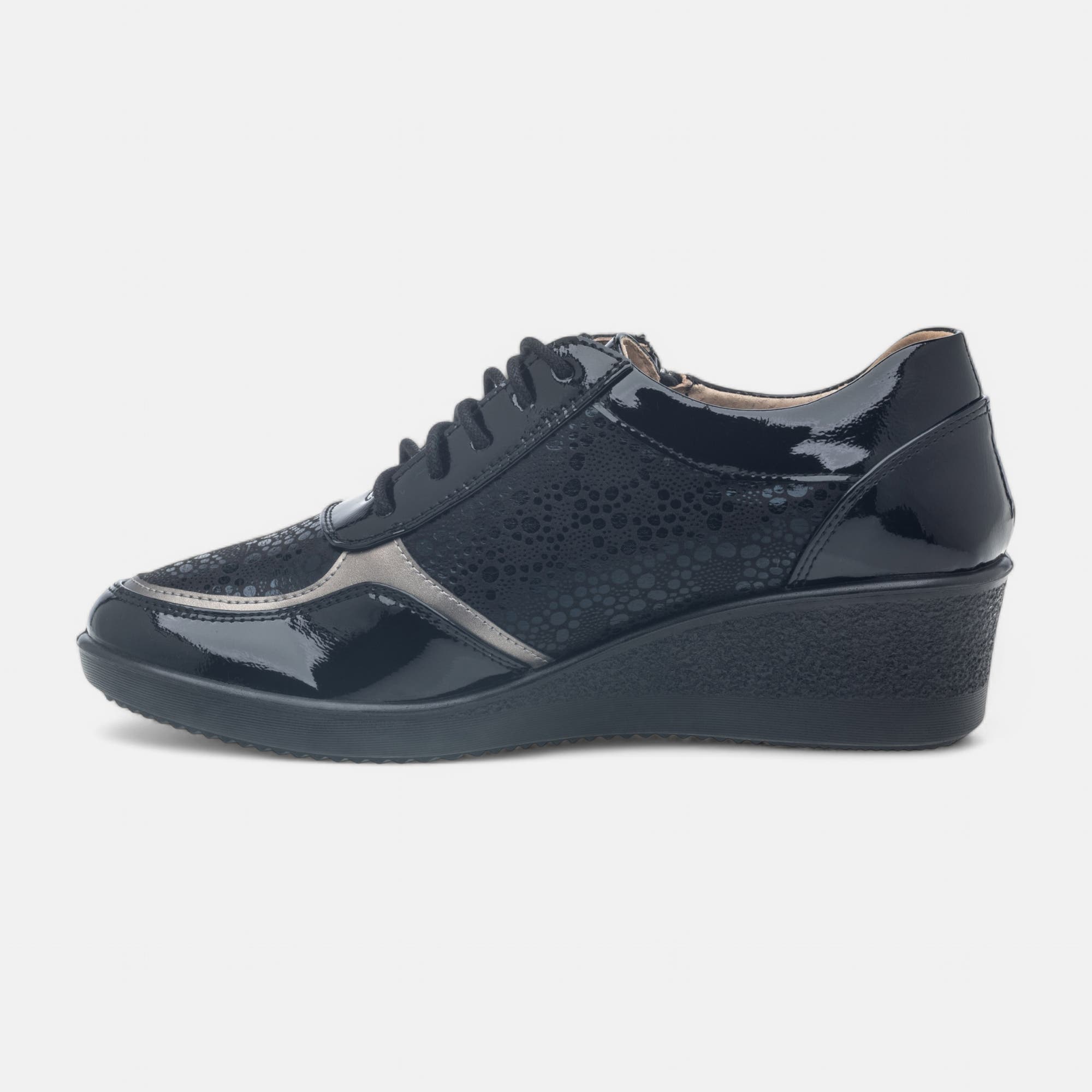 Derbies pieds sensibles Femme noir vernis