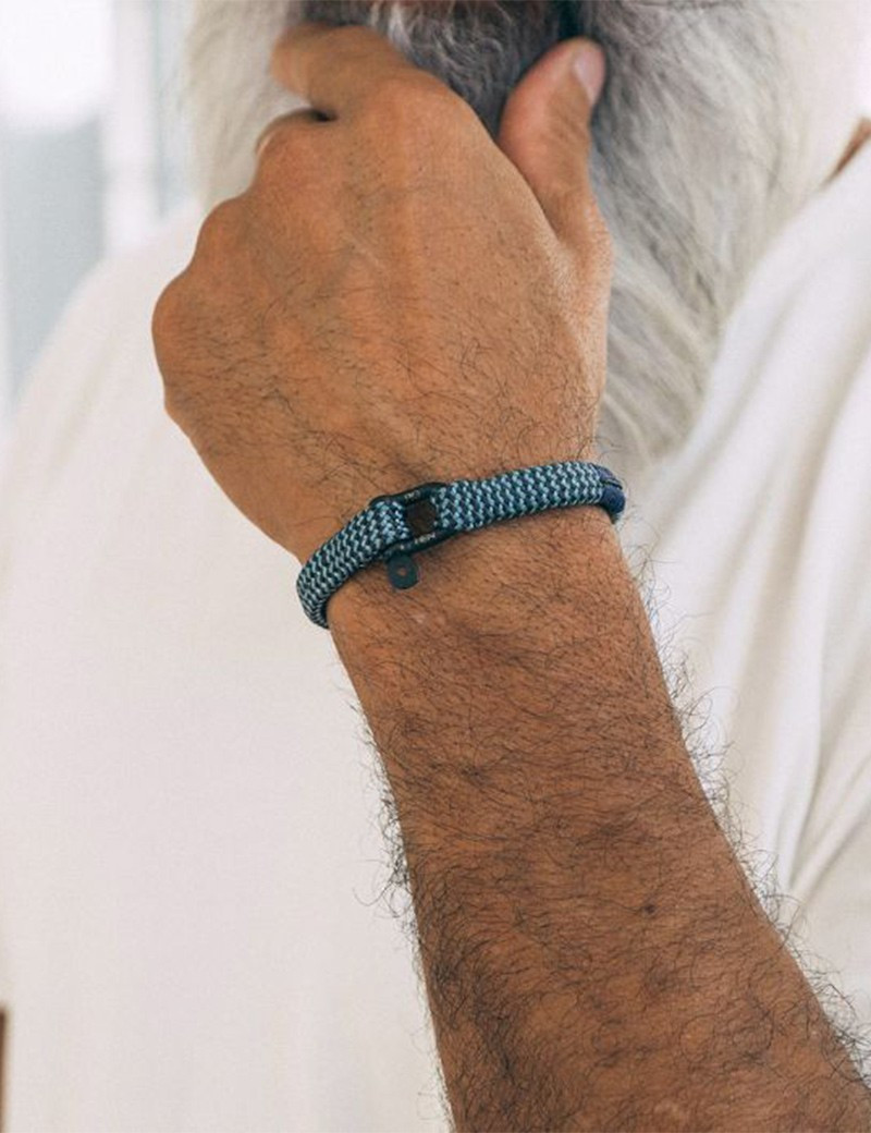 PIG & HEN BRACELET VICIOUS VIK SKY BLUE