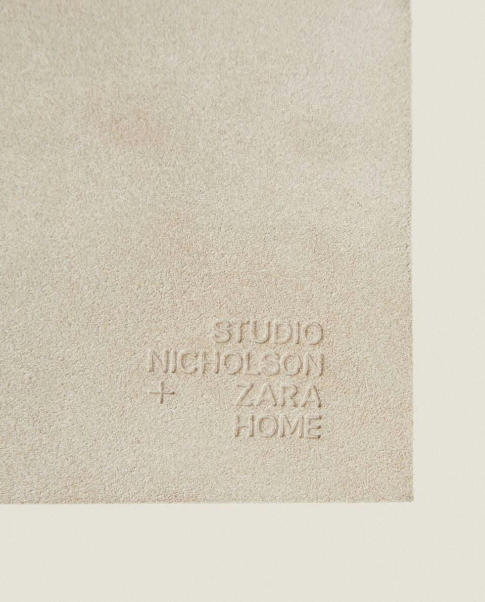 CADERNO DE COURO X STUDIO NICHOLSON