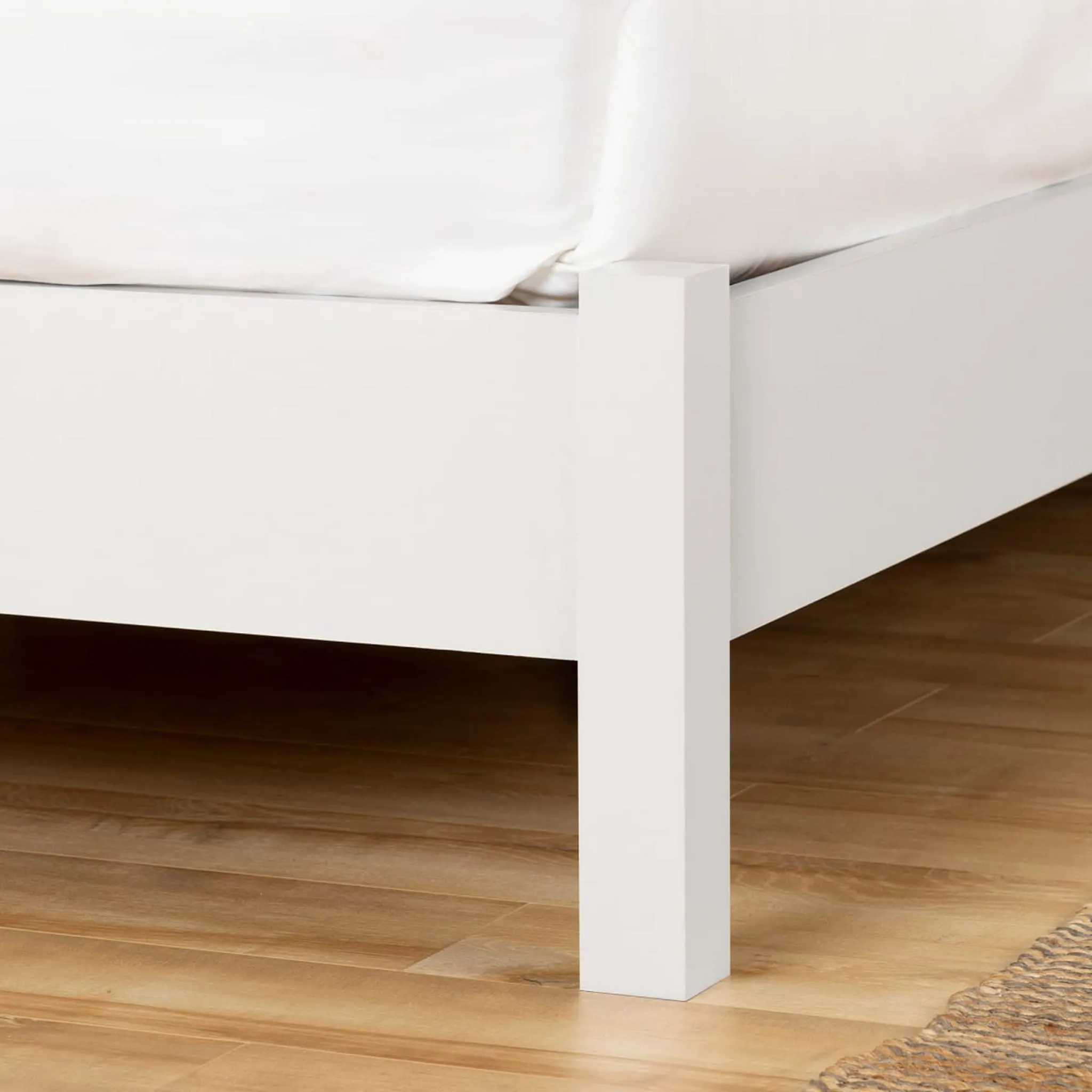 South Shore Lit Plateforme Double sur Pattes Munich - Blanc Solide
