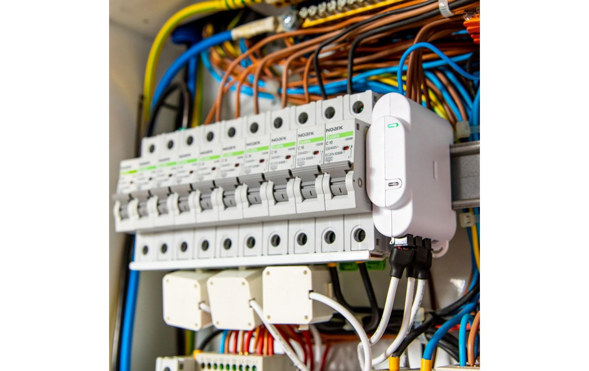 Dreiphasen-Energiezähler Shelly 3EM<br>WiFi 3-Phasen Energy Meter