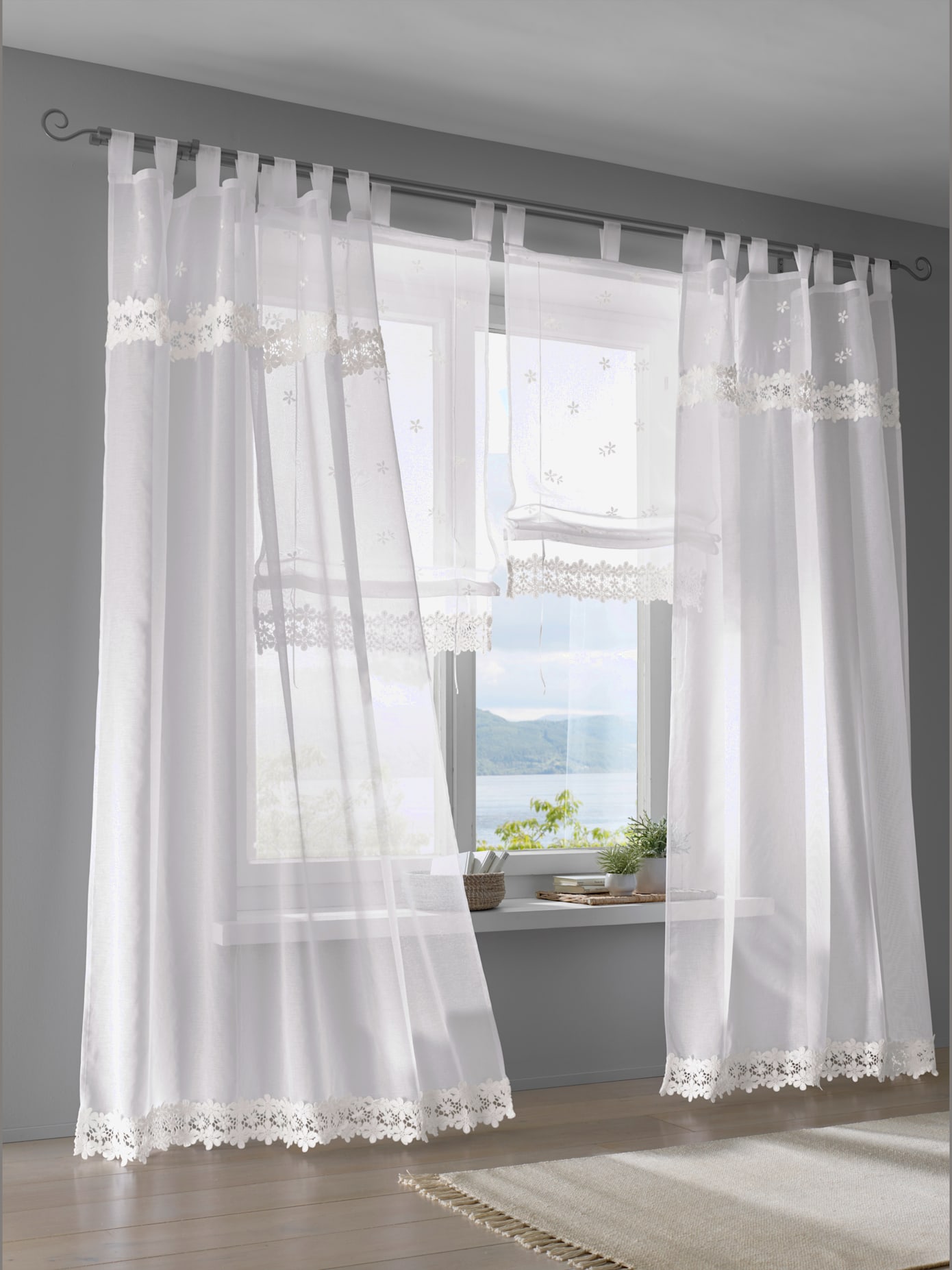 Store-bateau matière semi-transparente