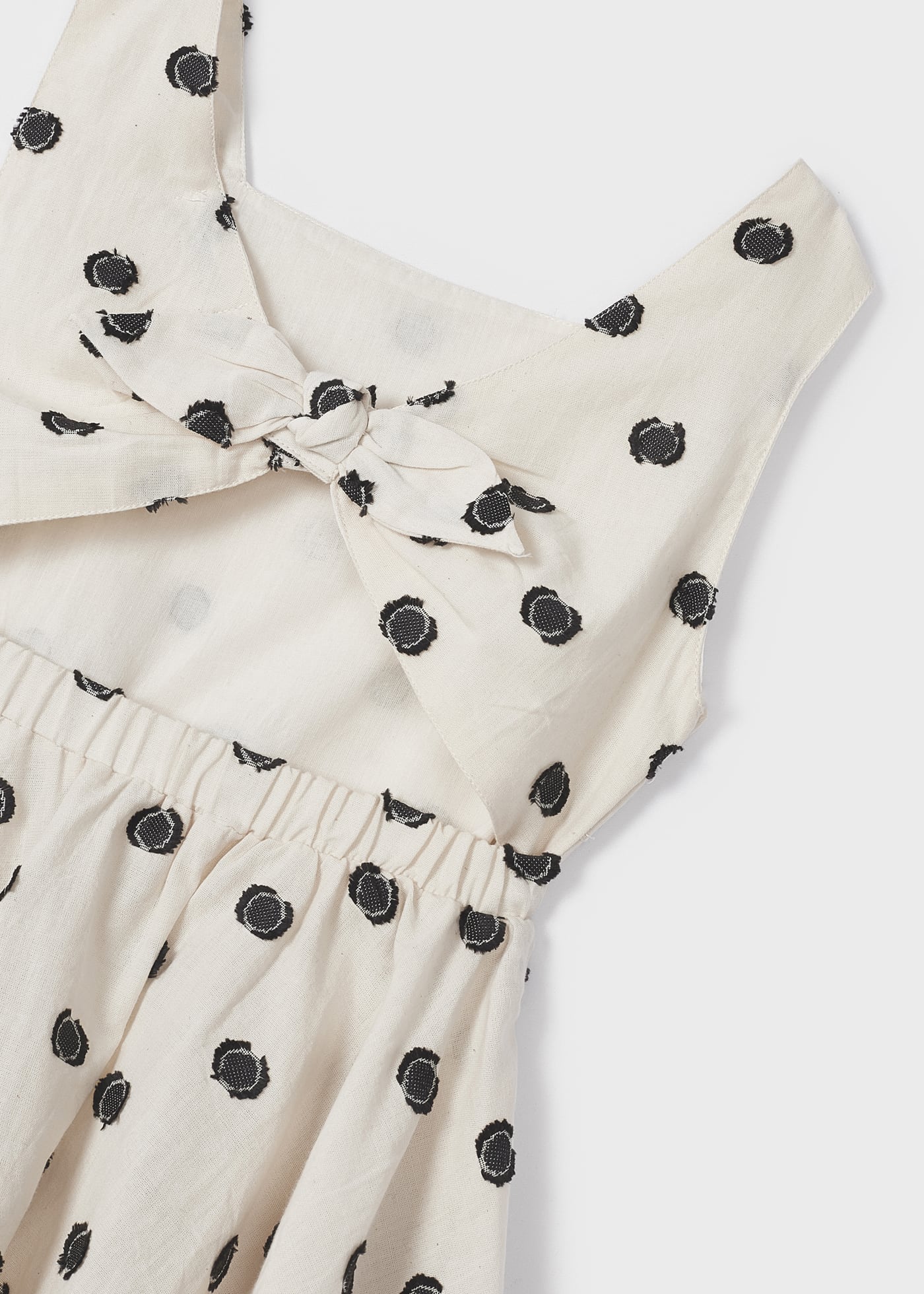 Vestido de algodão com bordados para meninas
