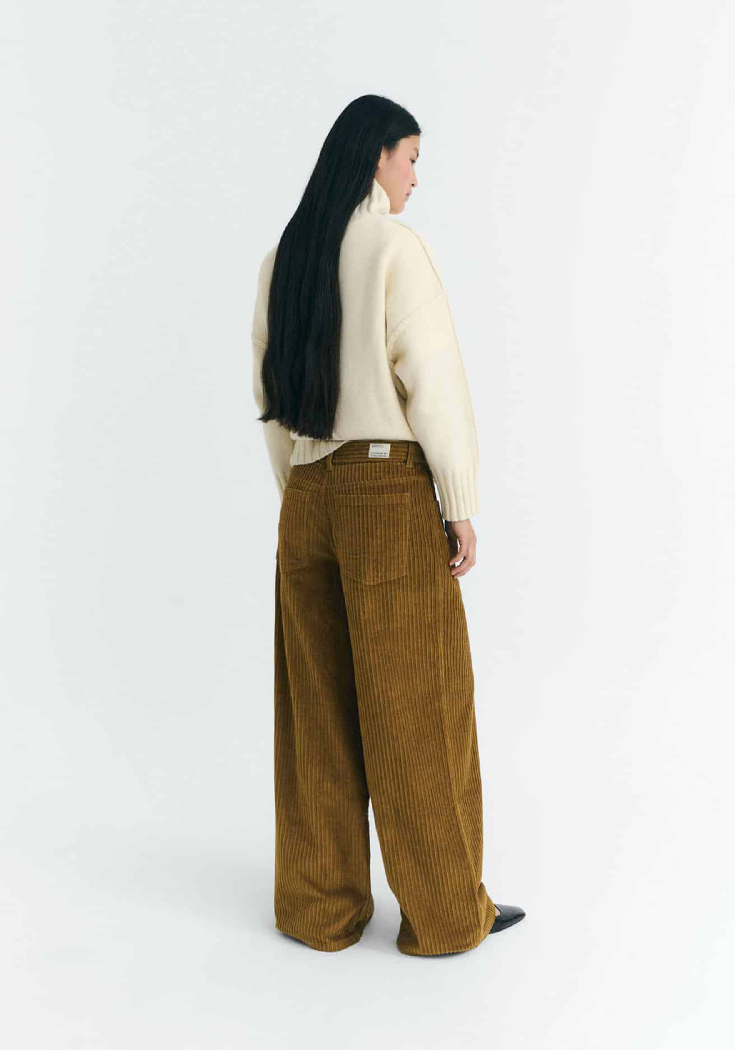 Thinking Mu Cord-Hose Hedda Light Oak Brown