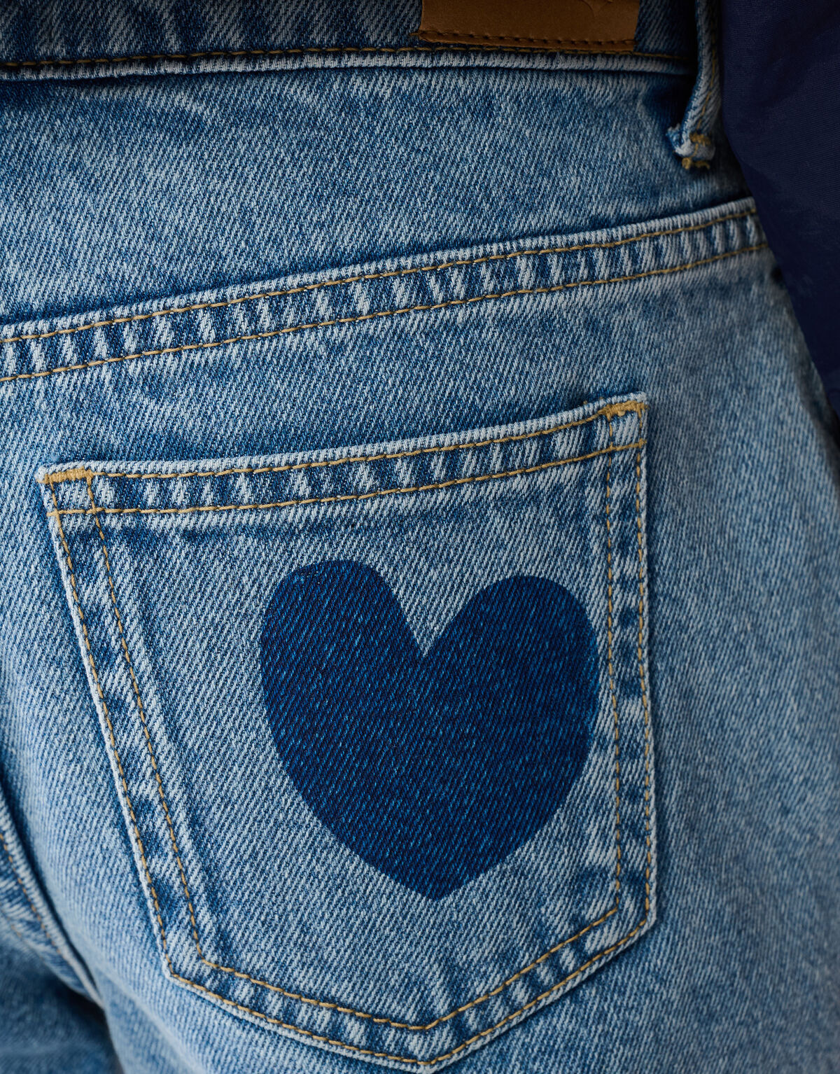 Printed Heart Mom Fit Jeans Blauw