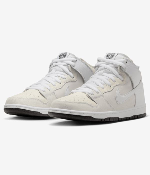 Nike SB x Anti Hero Dunk High Schuh (white white black)