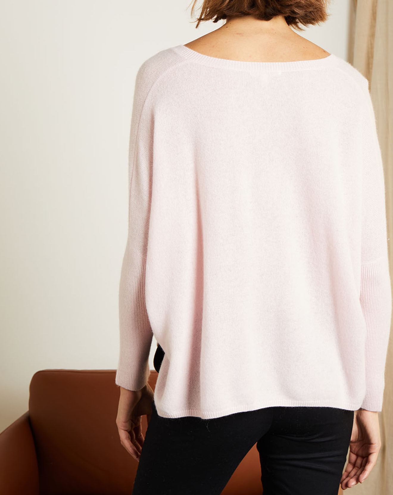 Miss Cashmere Pull poncho 100% Cachemire Axelle Col V rose poudre