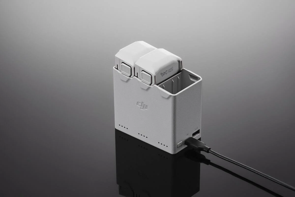 DJI - Mini 3 Pro - Two-Way Charging Hub