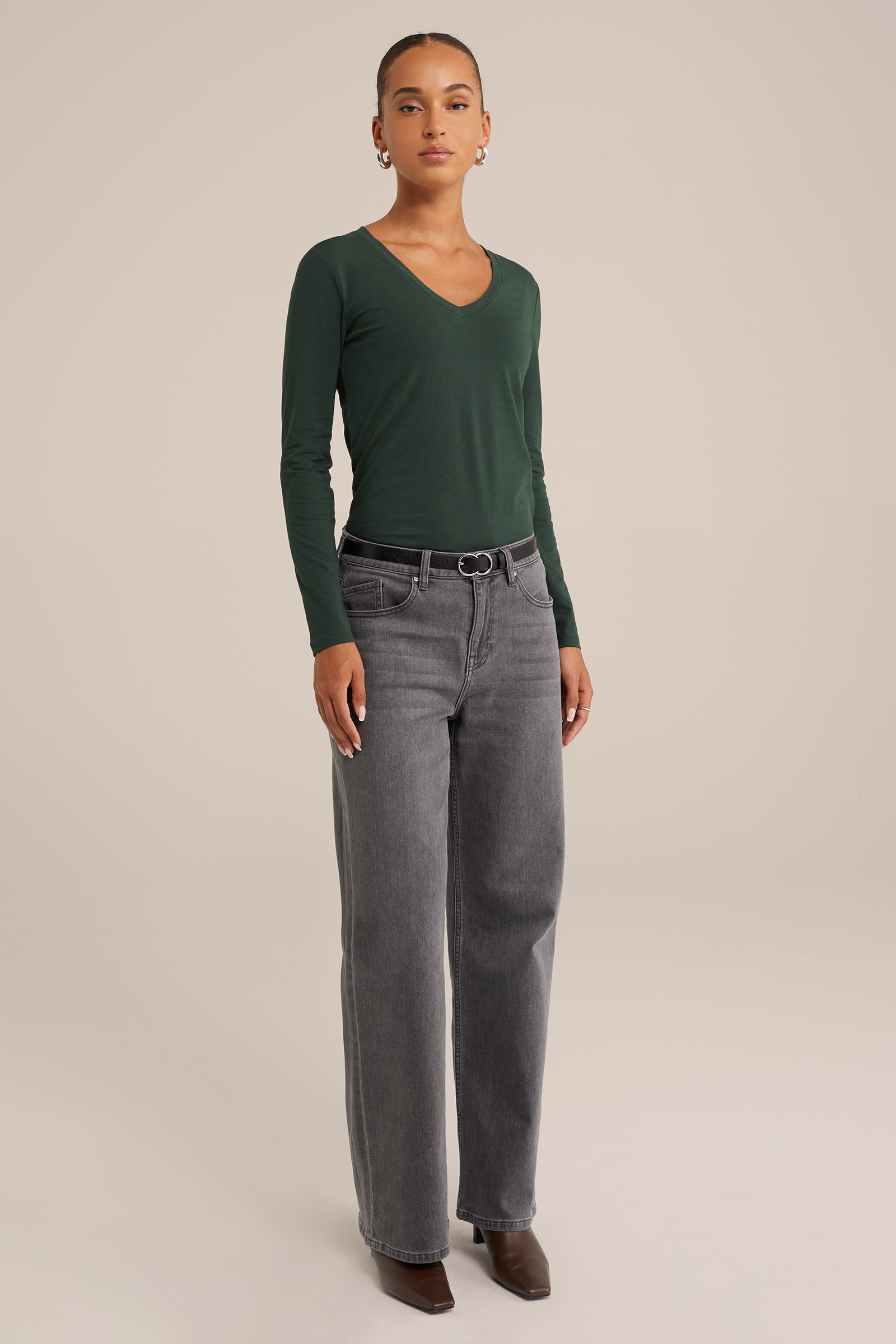 T-shirt met V-hals WE Fashion Mosgroen
