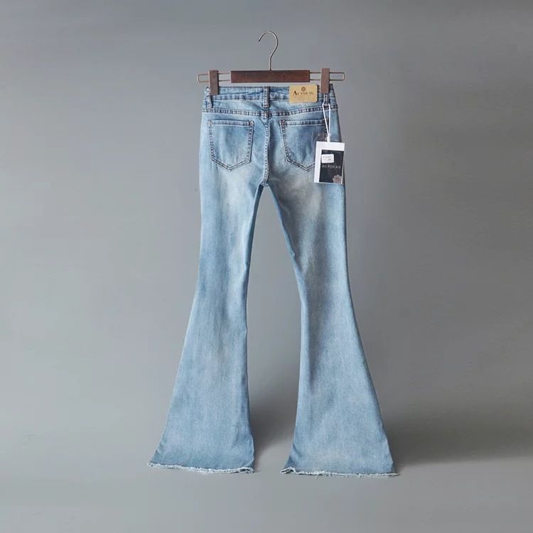 Avauntgardo - Gerafelde jeans met wijde pijpen