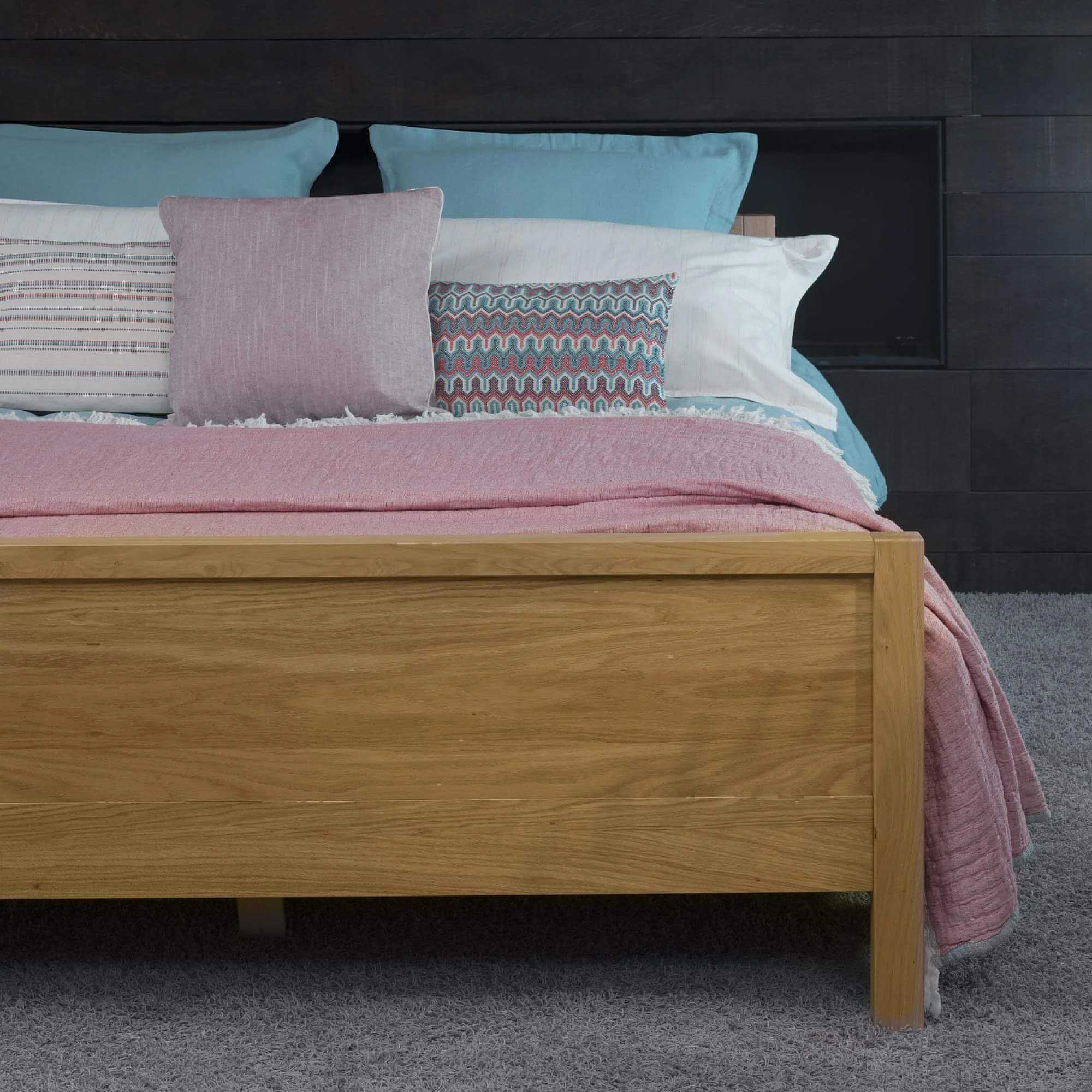 by fonQ Liv Bedframe 140 x 200 cm - Eiken