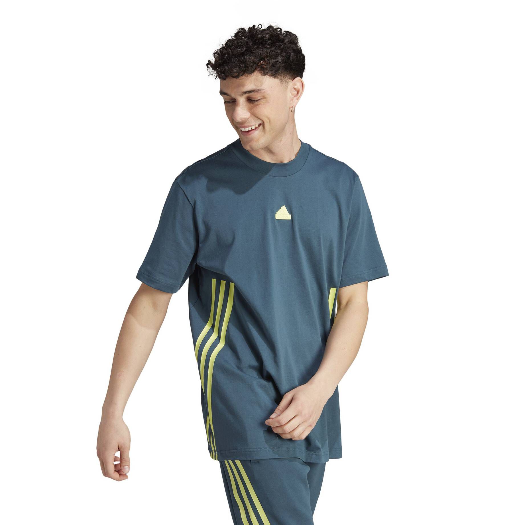 adidas Sportswear| Herren T-Shirt FUTURE ICONS 3 STRIPES TEE
