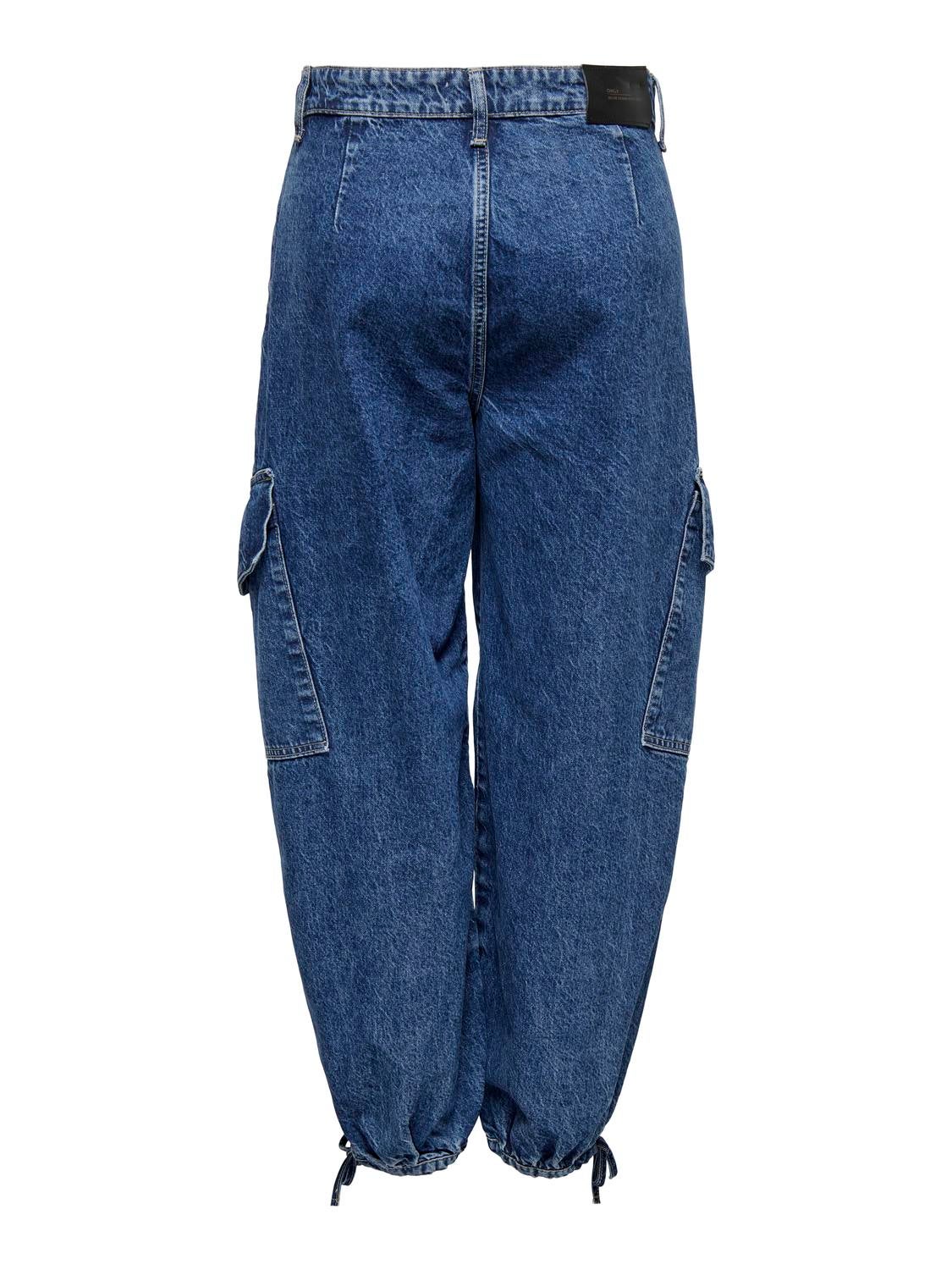 ONLPERNILLE Hohe Taille Jogger Fit Jeans Medium Blue Denim