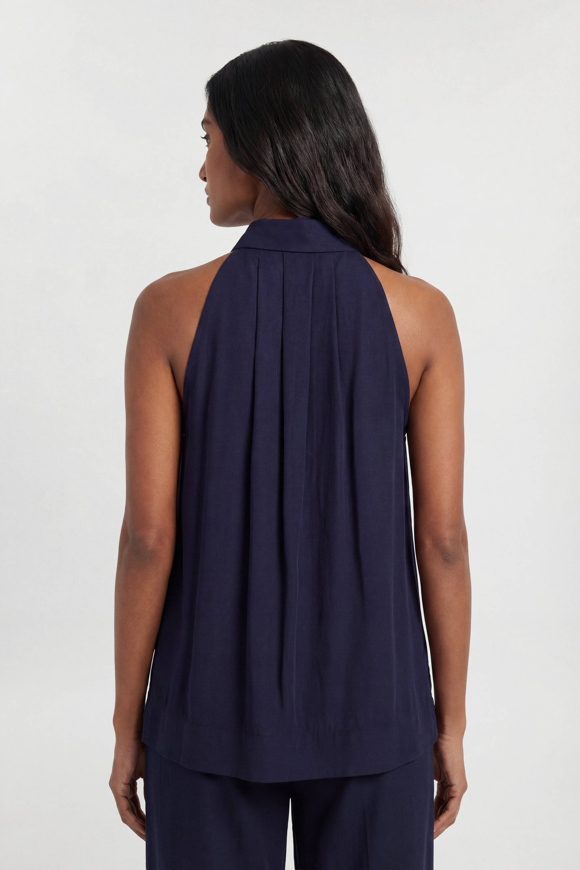 KarenMillen Chemise Haut De Gamme En Lin Et Viscose Avec Col Licou Tissé
