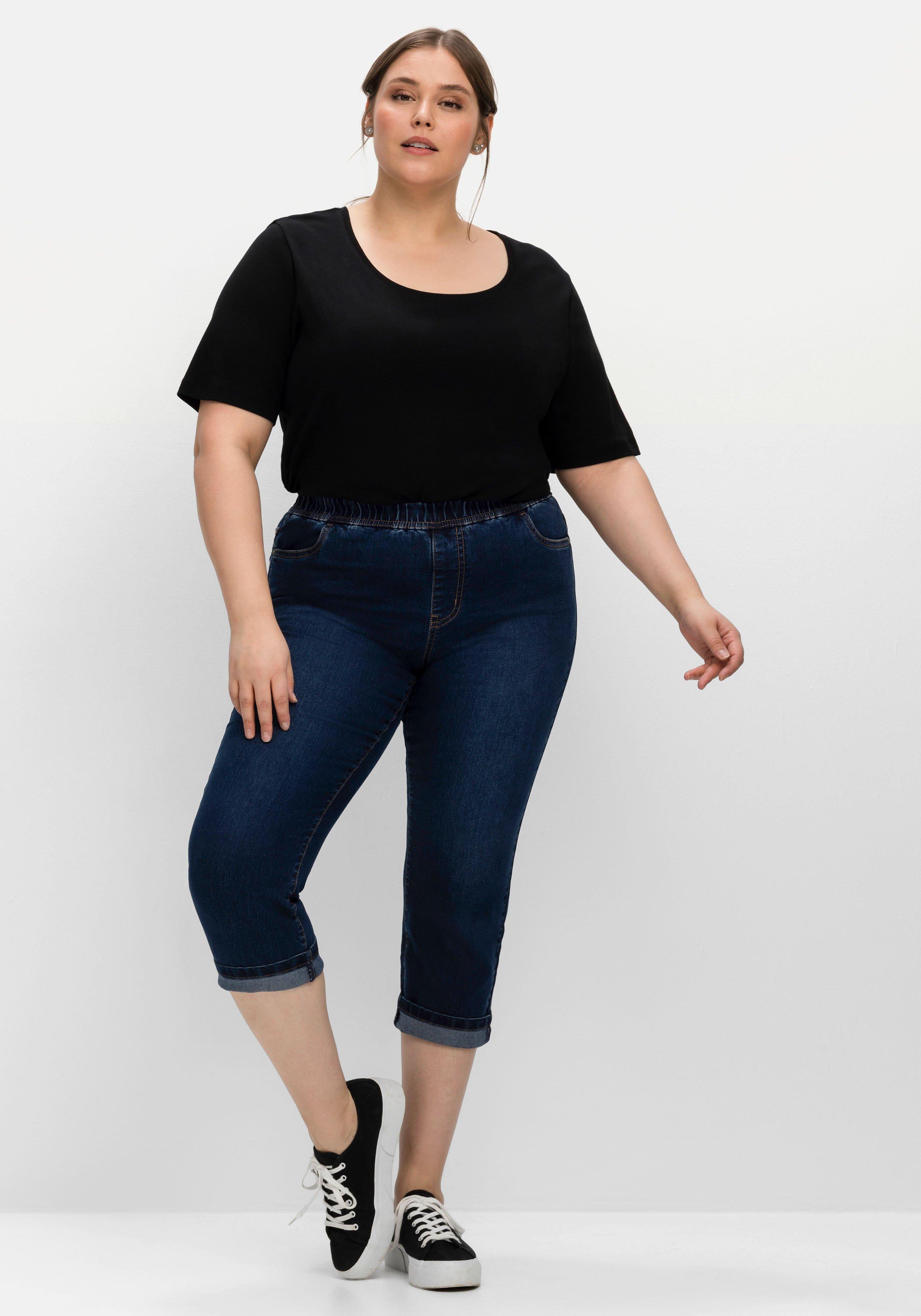 Schmale Caprijeans mit Saumumschlag