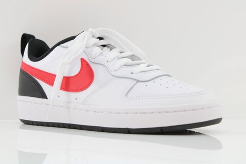 Nike Sneaker