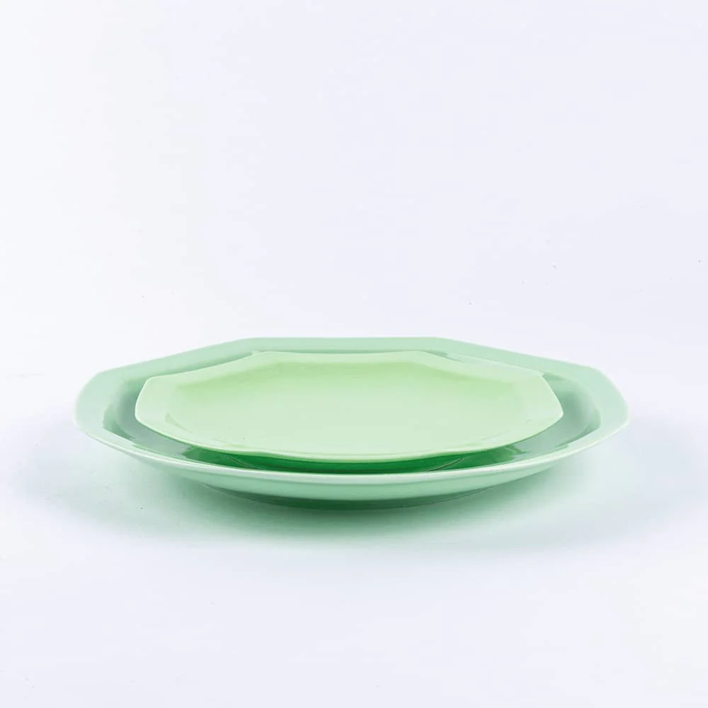 Assiette à dessert octogonale verte OGRE La Fabrique