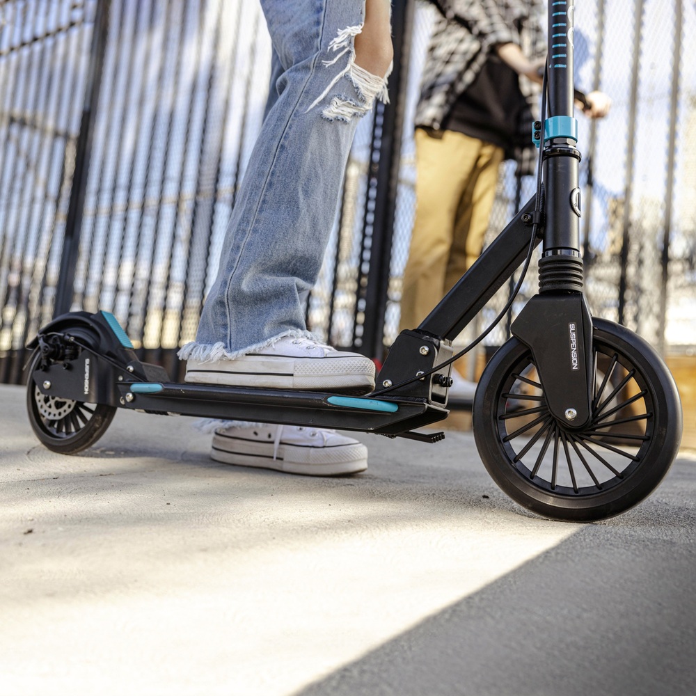 Aero A230 Scooter