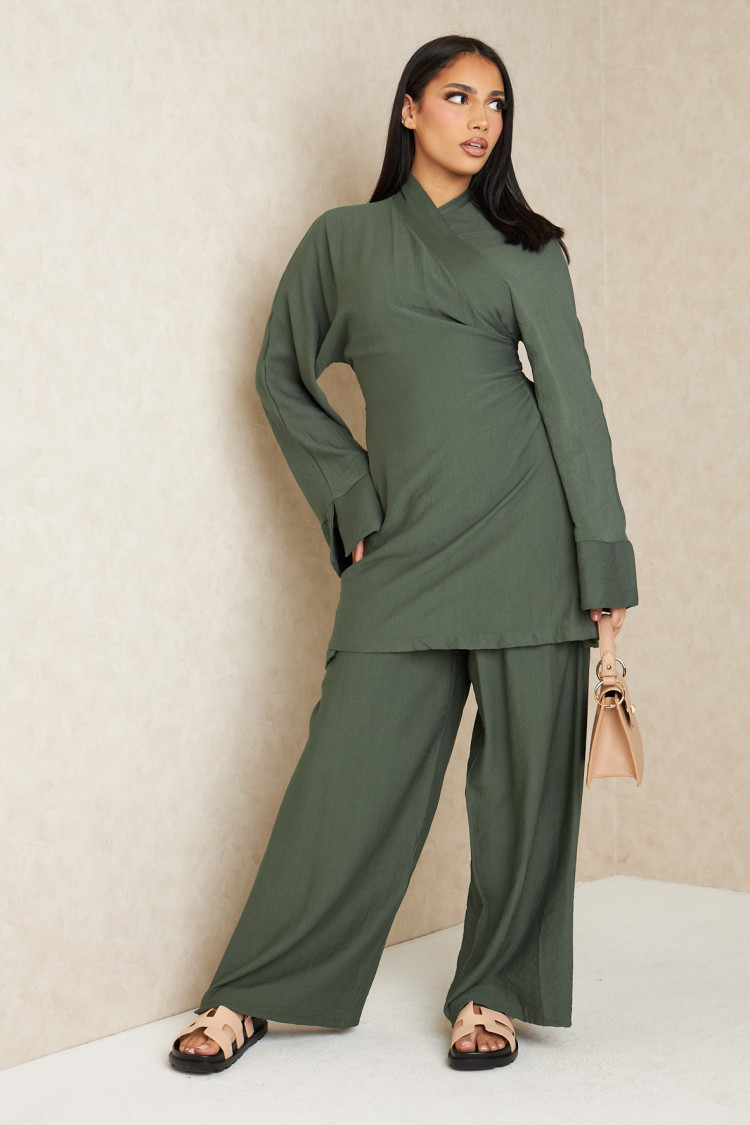 Ensemble 2 pièces blouse + pantalon kaki a noué