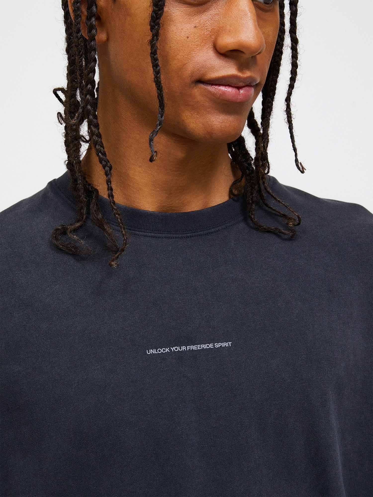 Graphic LS Tee Herre Black