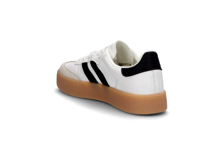 Trendy sneakers
