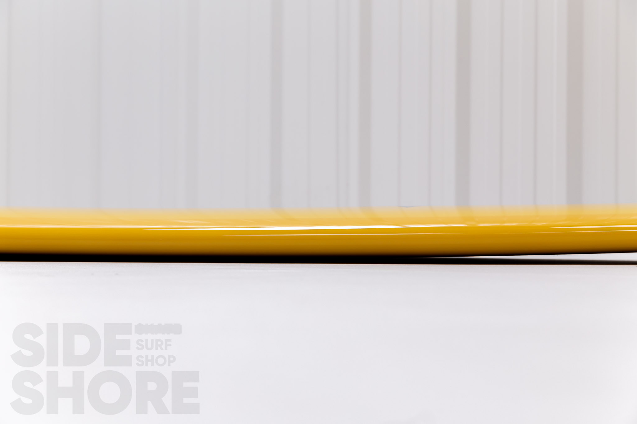 Bear Surfboards Dude - Tint Yellow   Polish - 9'4 x 23