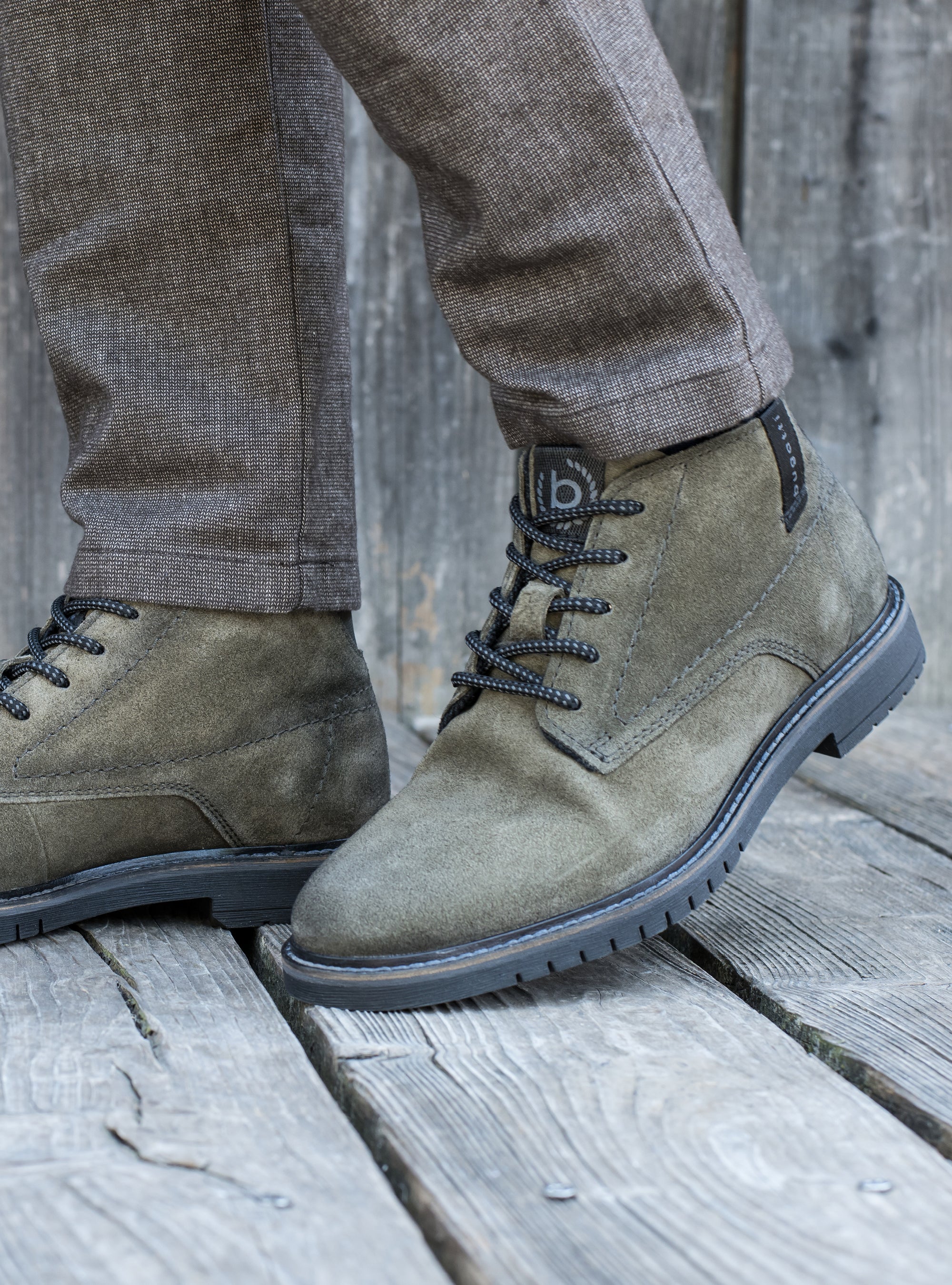 Stiefel dunkelgrün