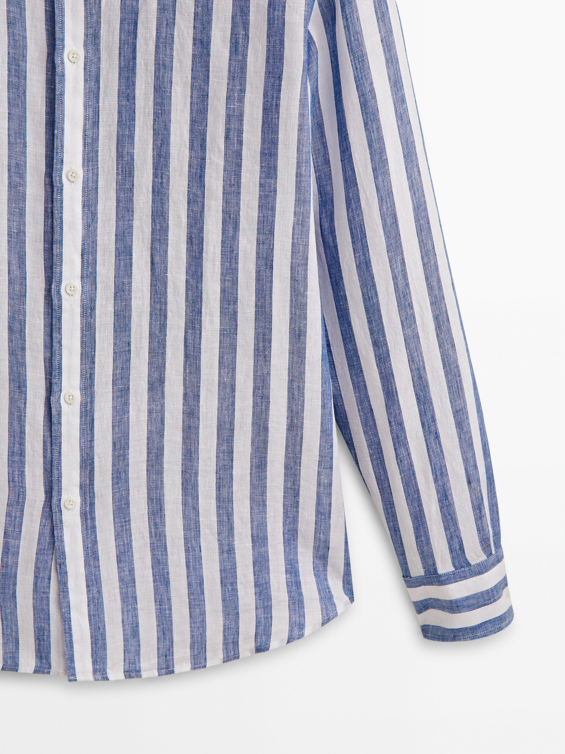 Camisa listrada larga 100% linho, corte slim - AZUL MARINHO