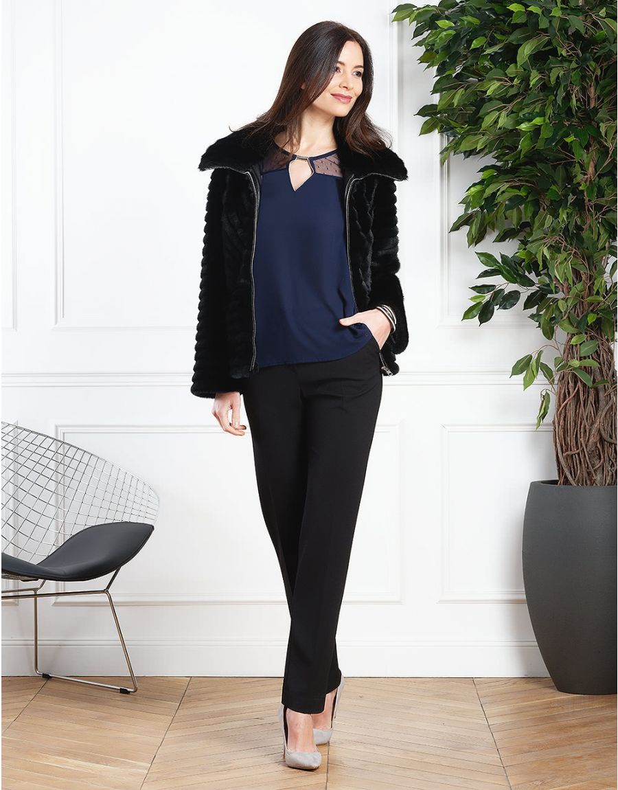 Blouse marine dentelle
