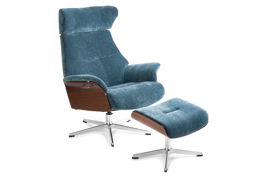 Air Lenestol I Tekstil Alice Petrol 1463-45 med standard rygg, sider i valnøtt og standard sving-fot i aluminium.