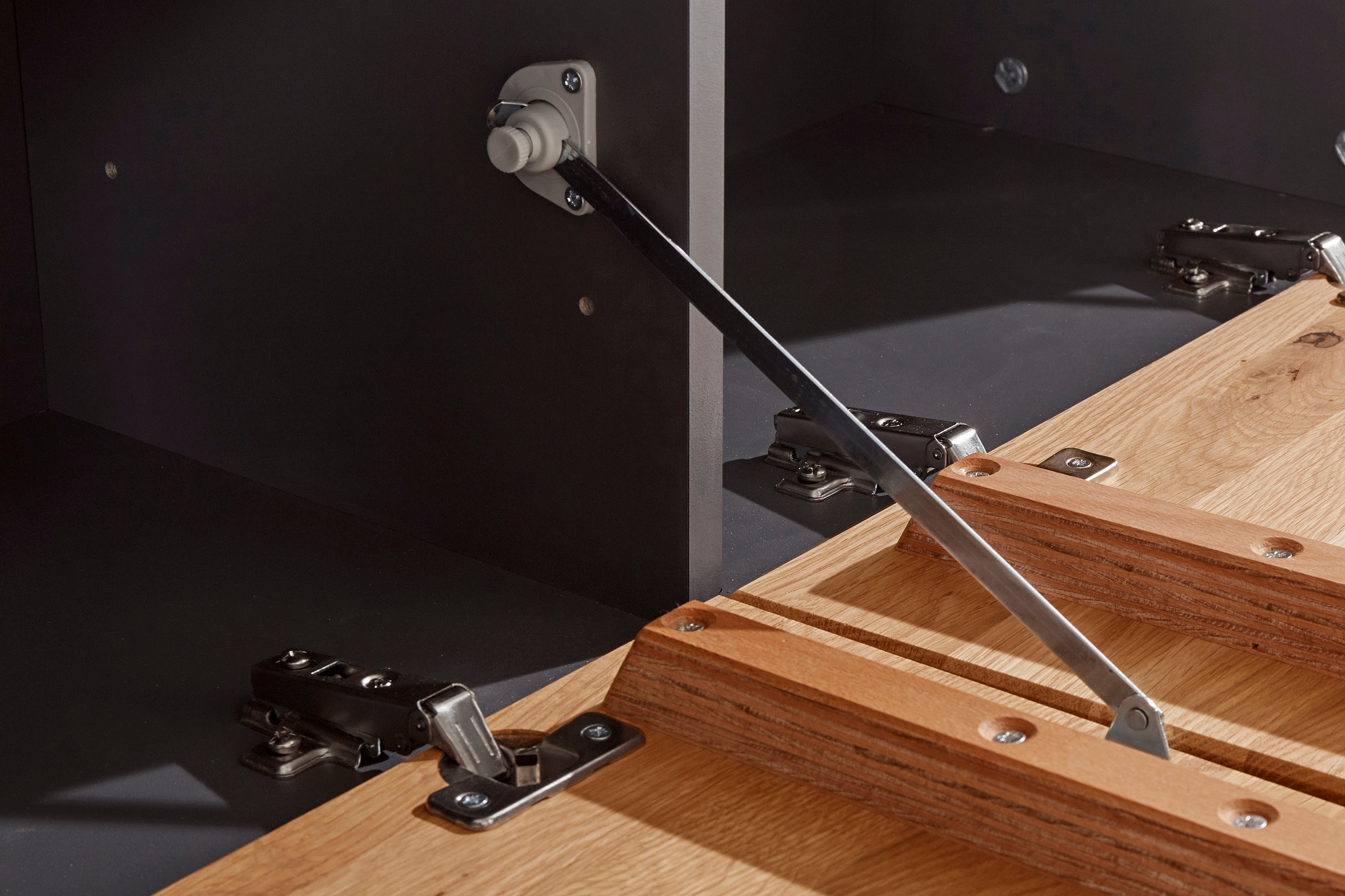 VOGL Möbelfabrik Lowboard »1237« Breite 184 cm, hängend und stehend, Front Eiche furniert