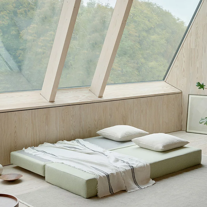 Softline - Lubi Schlafsofa mit Kaltschaummatratze, blau (Filz 846), inkl. Nackenrolle