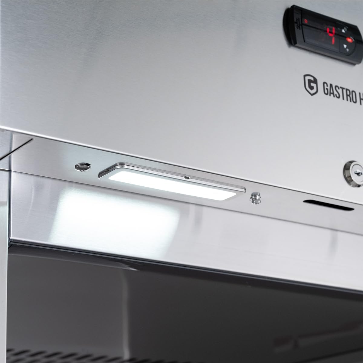 Tiefkühlschrank ECO 600 | 600 L Kühlraumvolumen | GN 2/1 kompatibel | Gefrierschrank groß | Edelstahl | Gastronomiebedarf | Türanschlag wechselbar | Energieeffizient